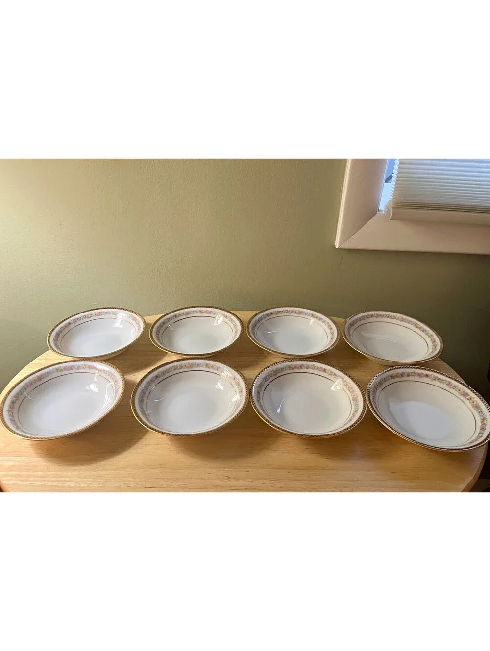Carlsbad Porcelain 8 Dessert Bowls-Maria Theresia Pattern